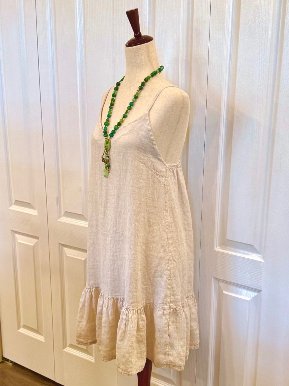 Woman's Size L, 100% Linen Shift by Bellambia Lt Beige, Elastic Back, Wide Swing